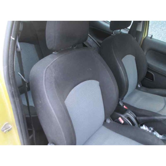 peugeot 206 berlina del año 2004