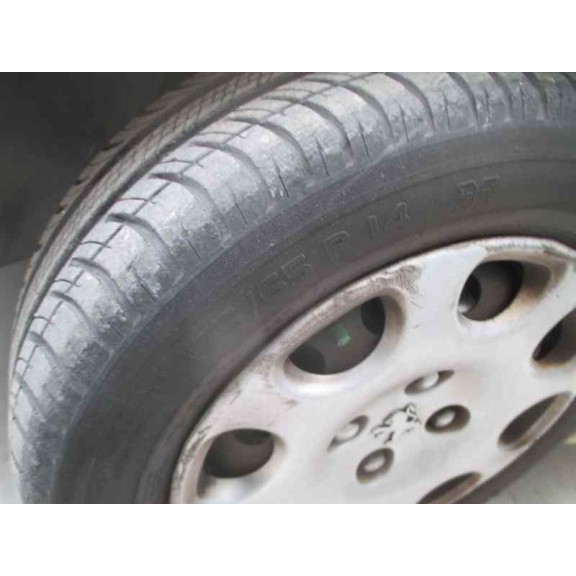 peugeot 206 berlina del año 2004