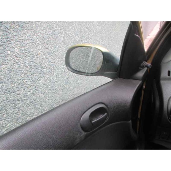 peugeot 206 berlina del año 2004