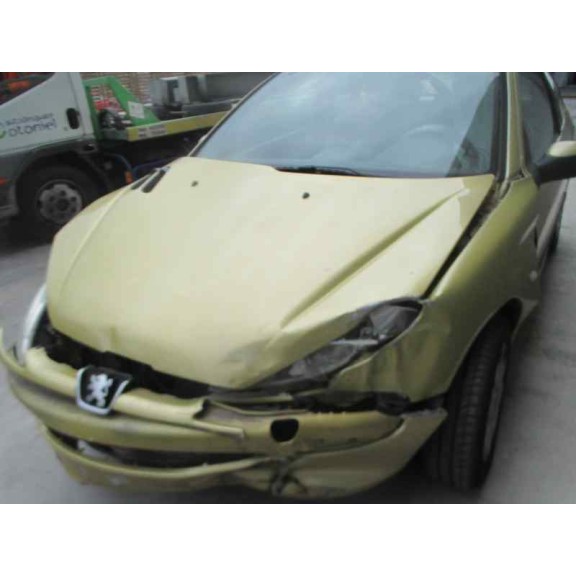 peugeot 206 berlina del año 2004