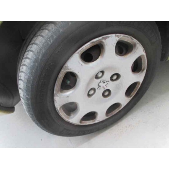 peugeot 206 berlina del año 2004