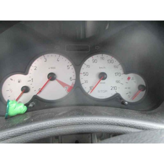 peugeot 206 berlina del año 2004