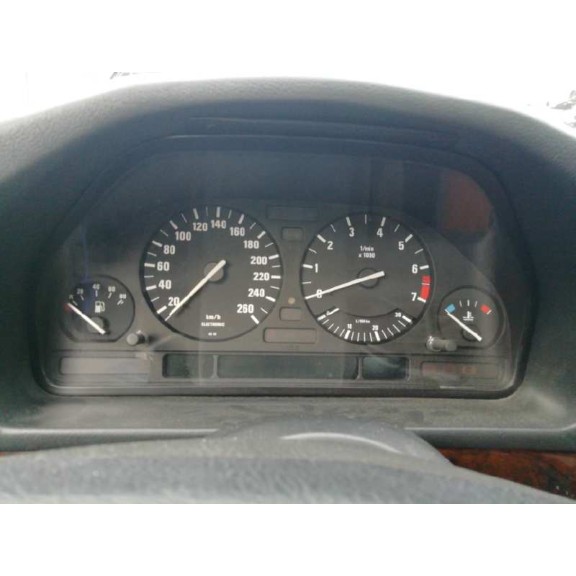 bmw serie 5 berlina (e34) del año 1995