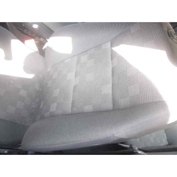 opel vectra c berlina del año 2004