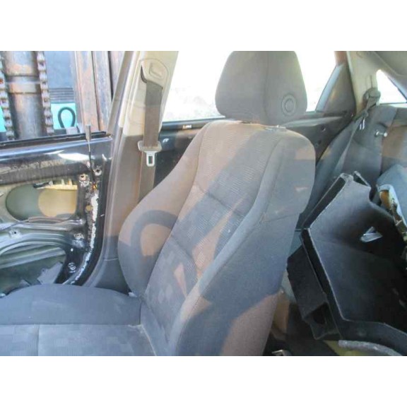 opel vectra c berlina del año 2004