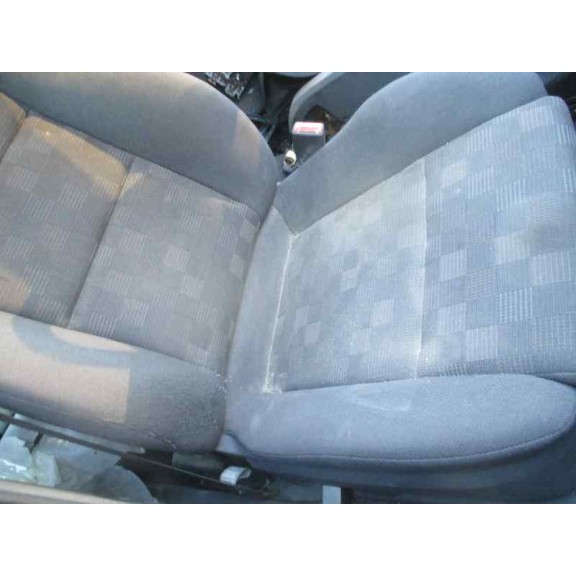 opel vectra c berlina del año 2004