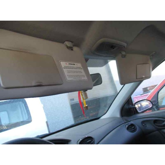 ford focus berlina (cak) del año 1999