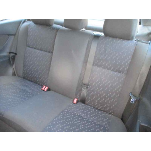 ford focus berlina (cak) del año 1999