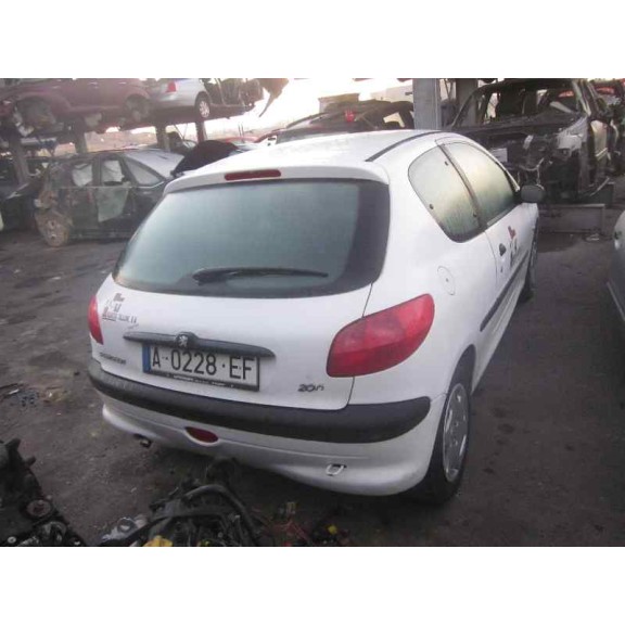 peugeot 206 berlina del año 1999