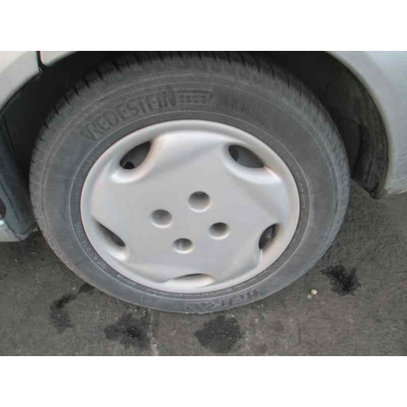 citroën xsara berlina del año 1998