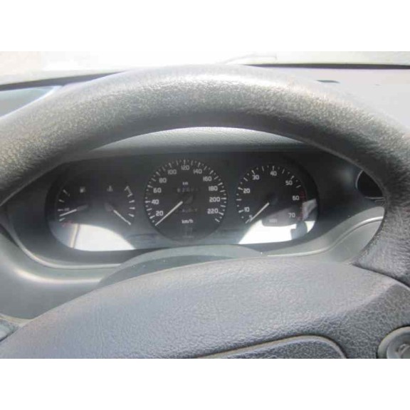 renault megane i berlina hatchback (ba0) del año 1996