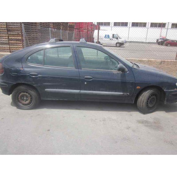 renault megane i berlina hatchback (ba0) del año 1996