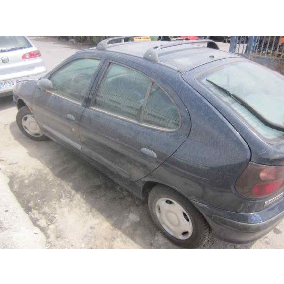 renault megane i berlina hatchback (ba0) del año 1996