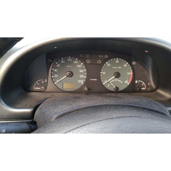 citroën xsara berlina del año 2000