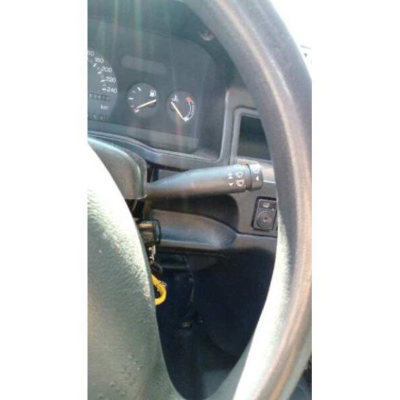 ford escort berlina del año 1994