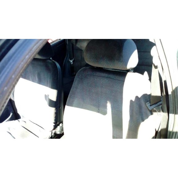 ford escort berlina del año 1994