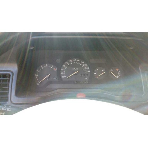 ford escort berlina del año 1994