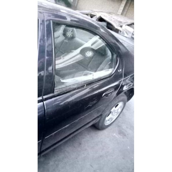 chrysler stratus berlina (ja) del año 2000