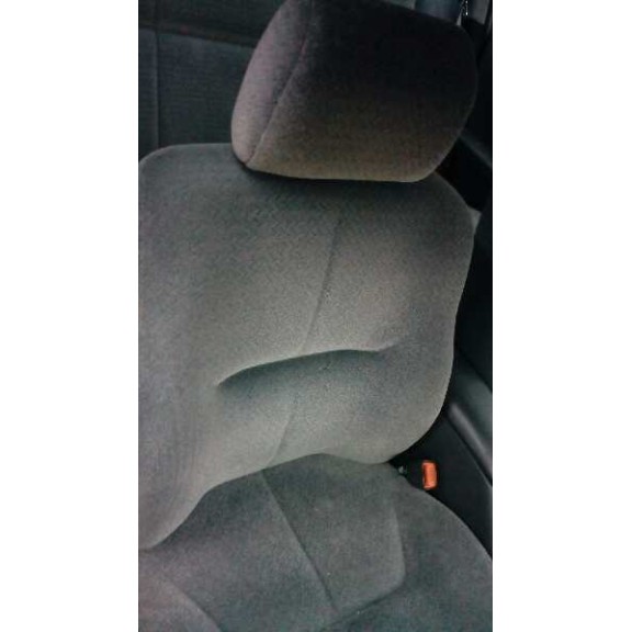 chrysler stratus berlina (ja) del año 2000