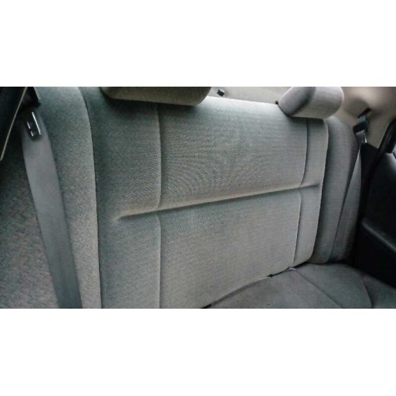 chrysler stratus berlina (ja) del año 2000