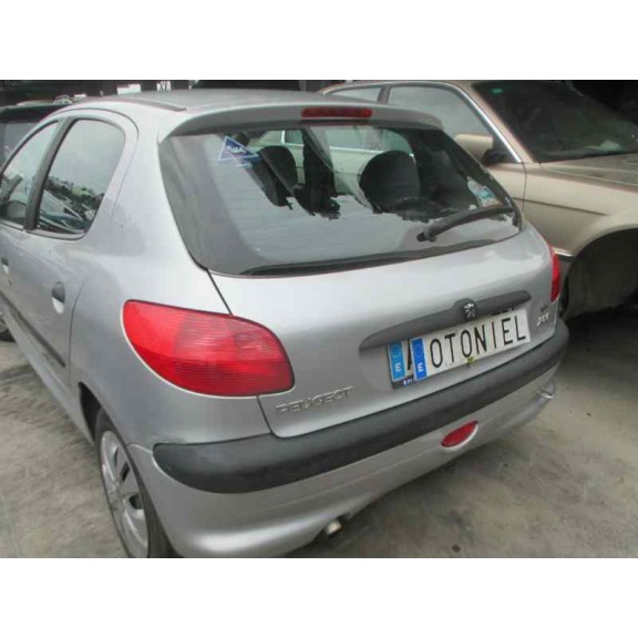 peugeot 206 berlina del año 1999