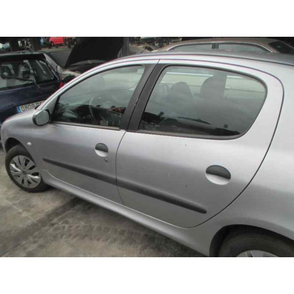peugeot 206 berlina del año 1999