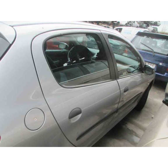 peugeot 206 berlina del año 1999