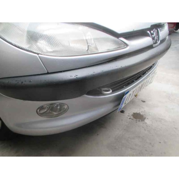 peugeot 206 berlina del año 1999