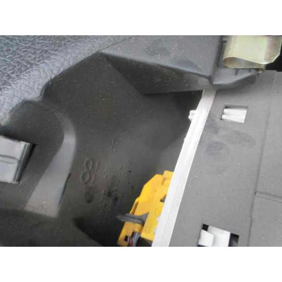 peugeot 206 berlina del año 1999