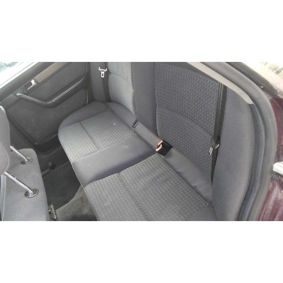 audi a6 berlina (c4) del año 1996