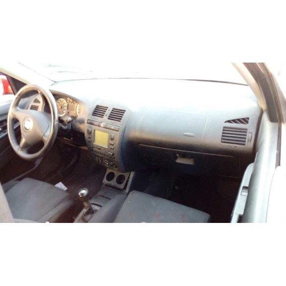 seat cordoba berlina (6k2) del año 1999