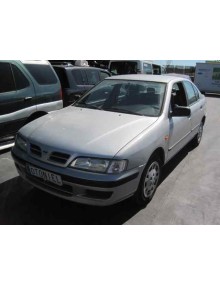 nissan primera berlina (p11) del año 1998