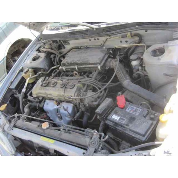 nissan primera berlina (p11) del año 1998
