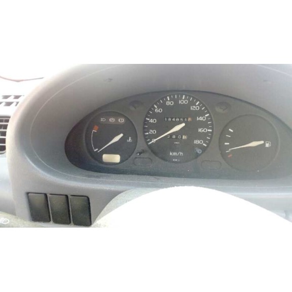 nissan micra (k11) del año 1994