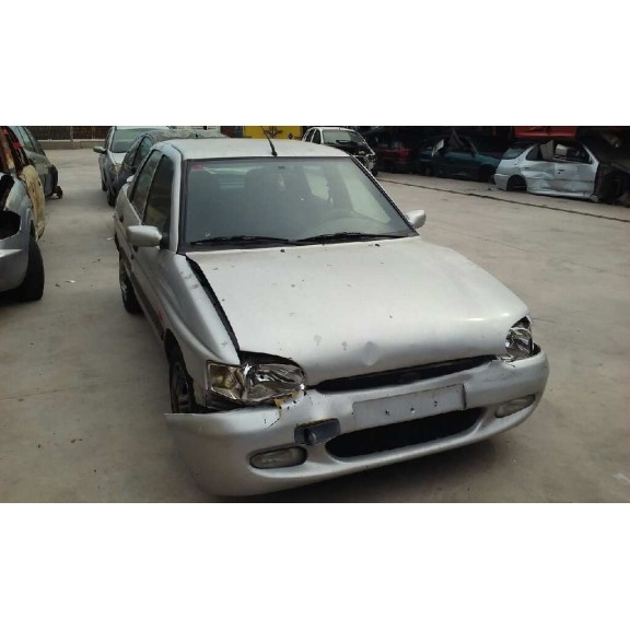 ford escort berlina/turnier del año 1998