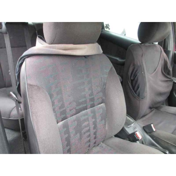 citroën xsara berlina del año 1999