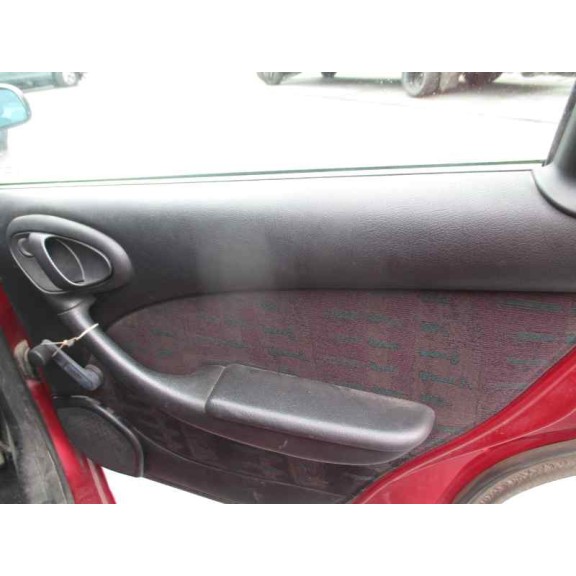 citroën xsara berlina del año 1999