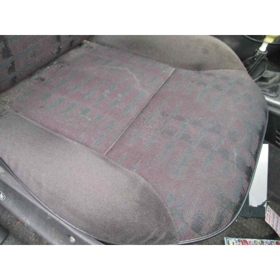 citroën xsara berlina del año 1999