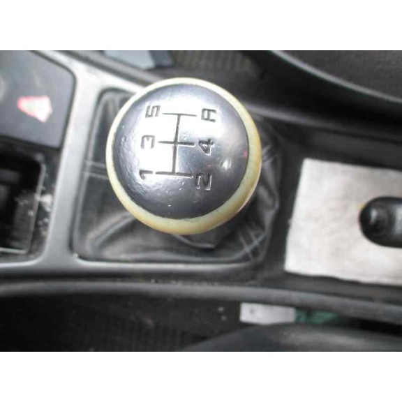 citroën xsara berlina del año 1999