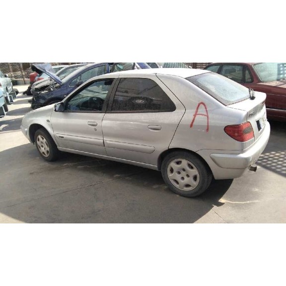 citroën xsara berlina del año 2000