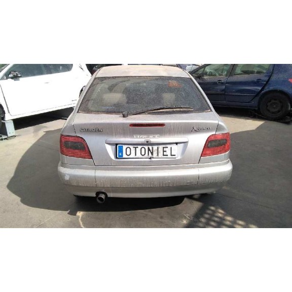 citroën xsara berlina del año 2000