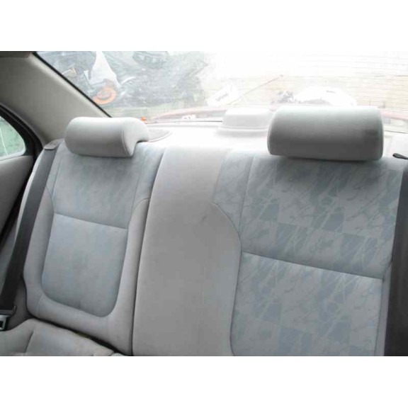 nissan almera (n16/e) del año 2000