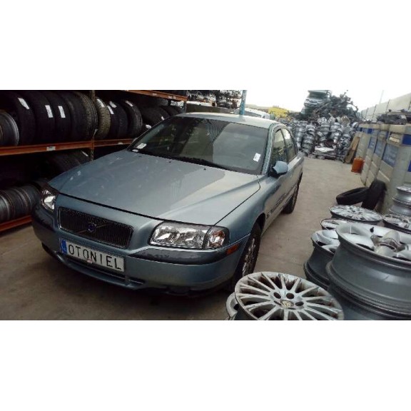 volvo s80 berlina del año 2000