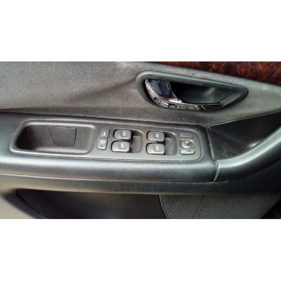 volvo s80 berlina del año 2000