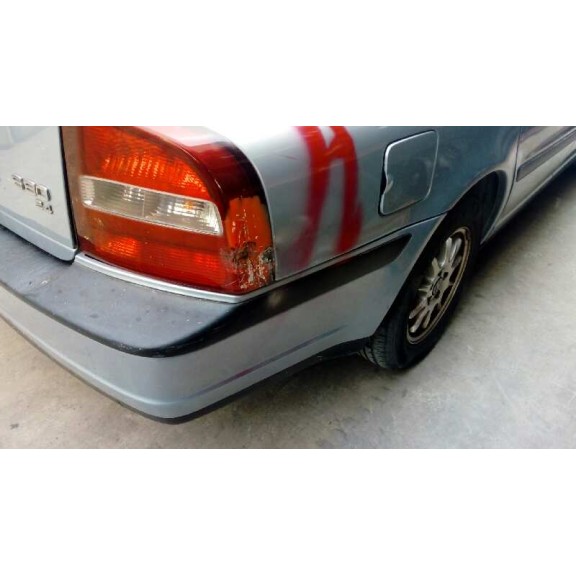 volvo s80 berlina del año 2000