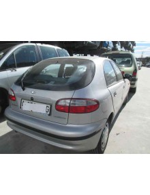 daewoo lanos del año 2000