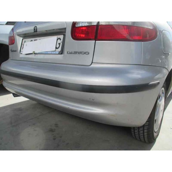 daewoo lanos del año 2000