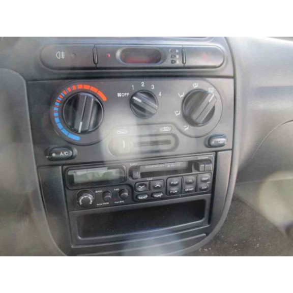 daewoo lanos del año 2000