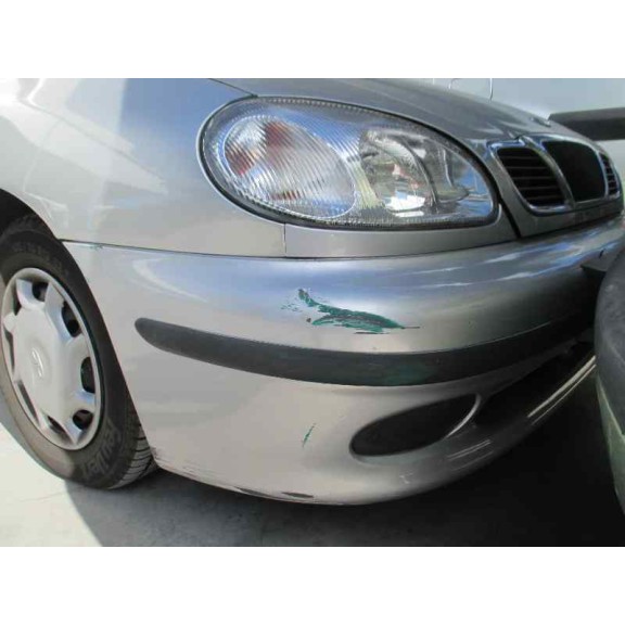 daewoo lanos del año 2000