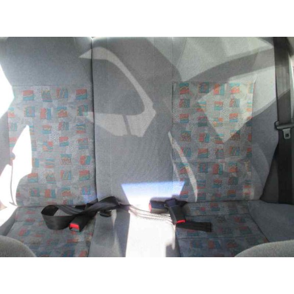 daewoo lanos del año 2000